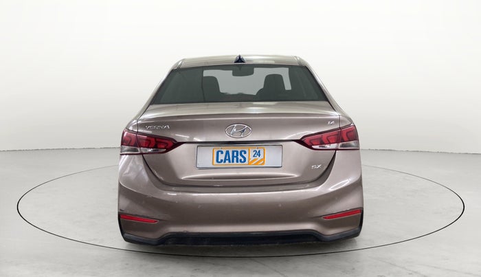2017 Hyundai Verna 1.6 VTVT SX (O) AT, Petrol, Automatic, 37,337 km, Back/Rear