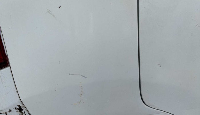 2017 Maruti Wagon R 1.0 VXI, Petrol, Manual, 18,345 km, Right quarter panel - Minor scratches