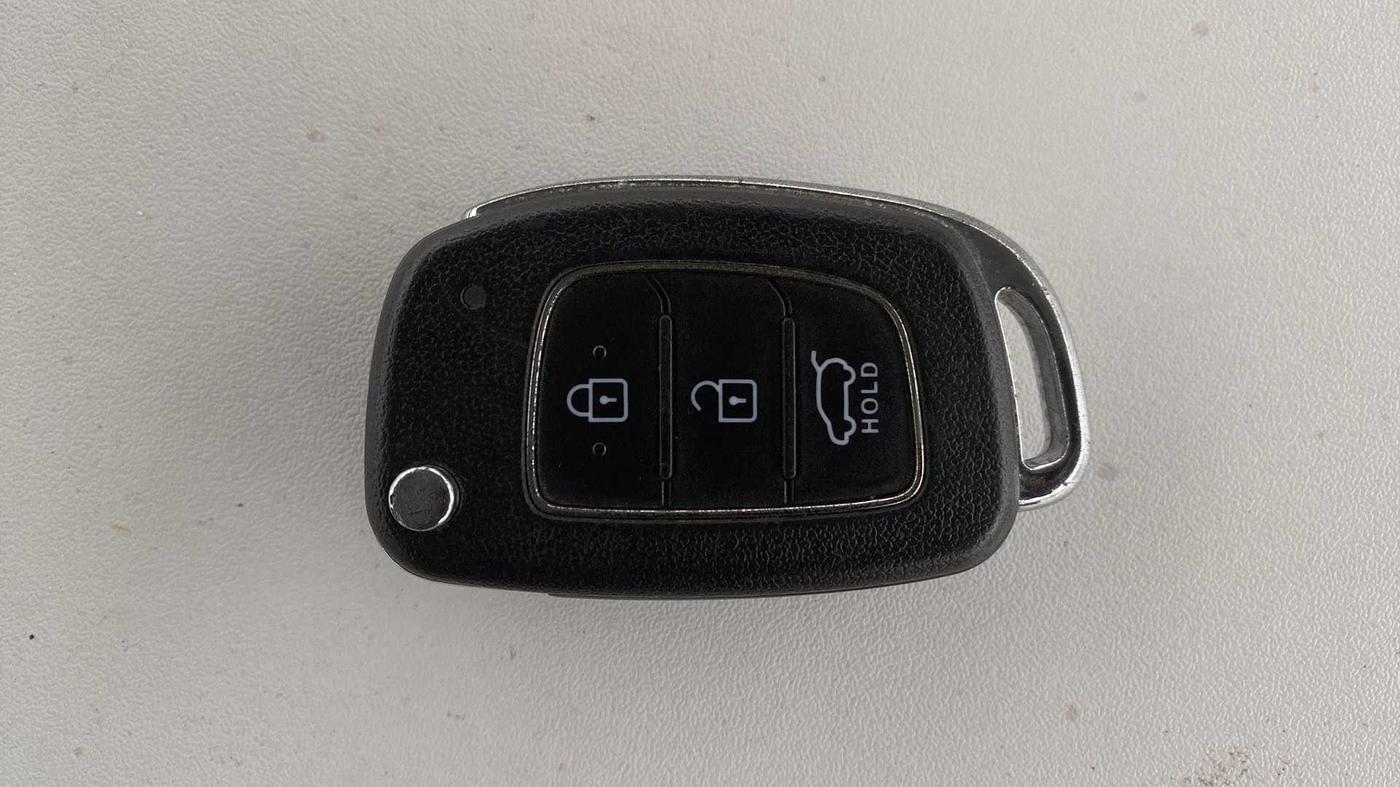 2020 Hyundai NEW I20 SPORTZ 1.2 AT, Petrol, Automatic, 50,173 km, Key Close Up