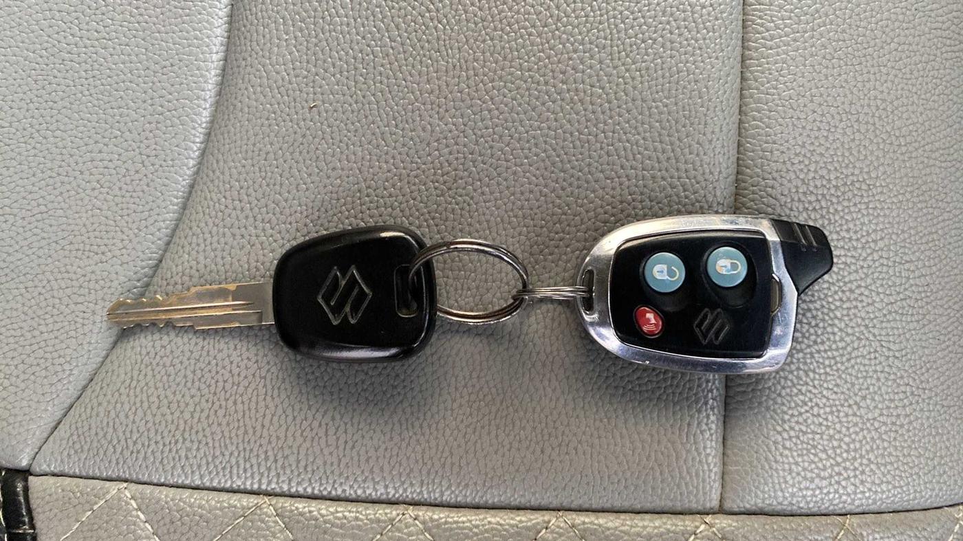 2018 Maruti Alto 800 LXI, Petrol, Manual, 70,151 km, Key Close Up