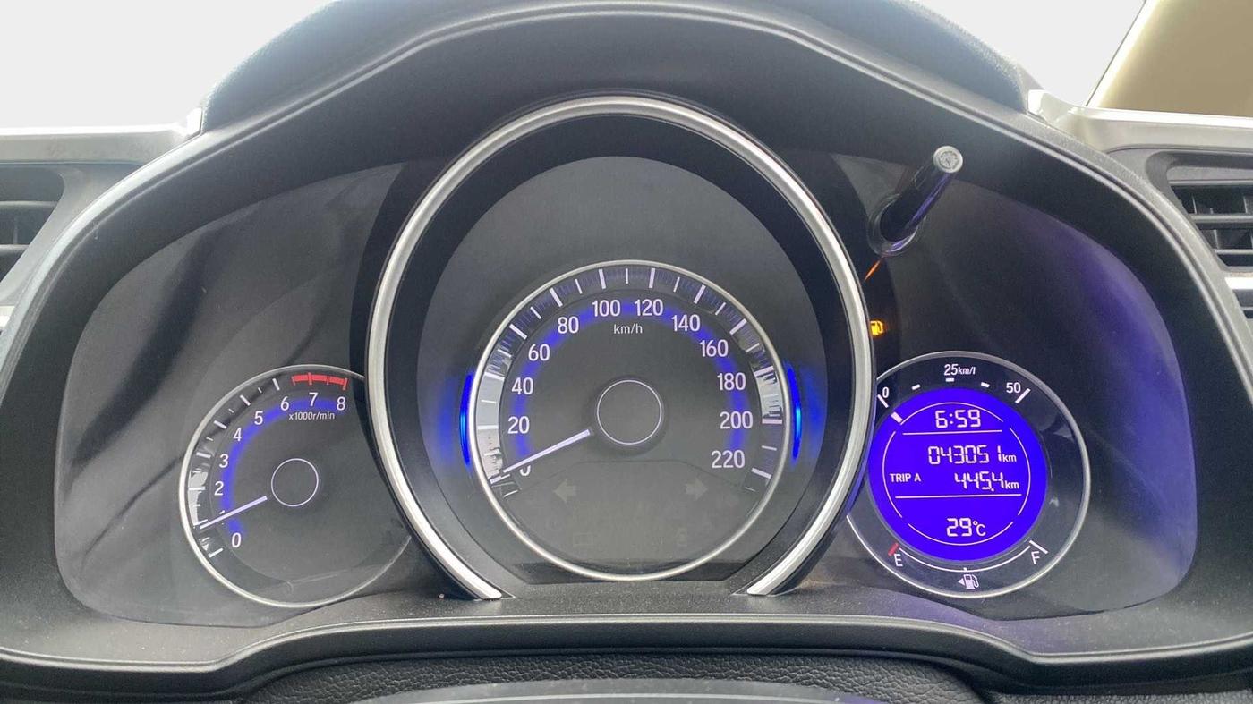 2017 Honda Jazz 1.2L I-VTEC V, Petrol, Manual, 42,992 km, Odometer Image