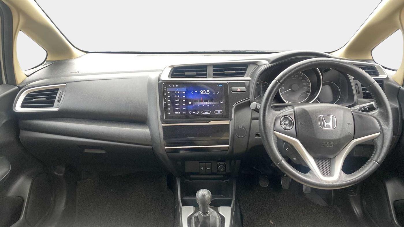 2017 Honda Jazz 1.2L I-VTEC V, Petrol, Manual, 42,992 km, Dashboard