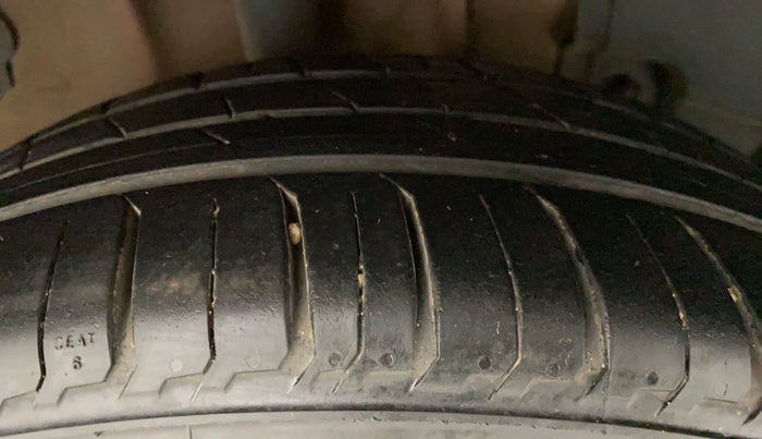2017 Tata TIGOR XZ (O) PETROL, Petrol, Manual, 51,041 km, Right Rear Tyre Tread