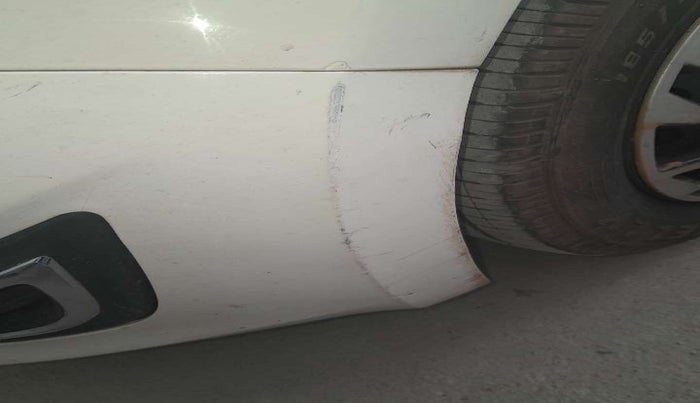 2012 Hyundai i20 MAGNA 1.4 CRDI, Diesel, Manual, 93,134 km, Front bumper - Minor scratches