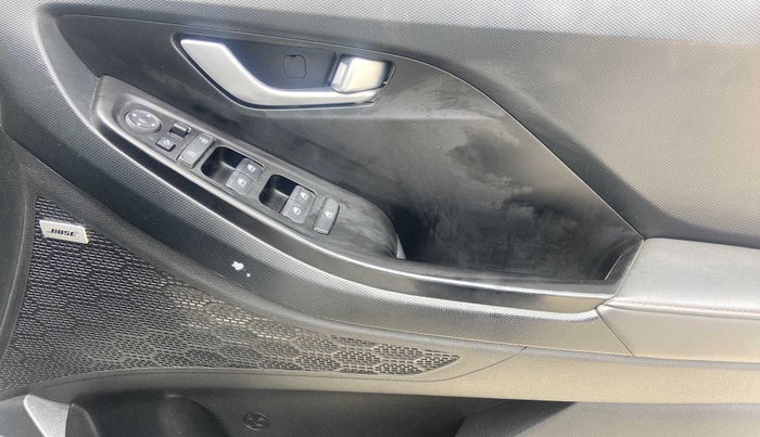 2020 Hyundai Creta SX (O) 1.4 TURBO DCT, Petrol, Automatic, 30,113 km, Driver Side Door Panels Control