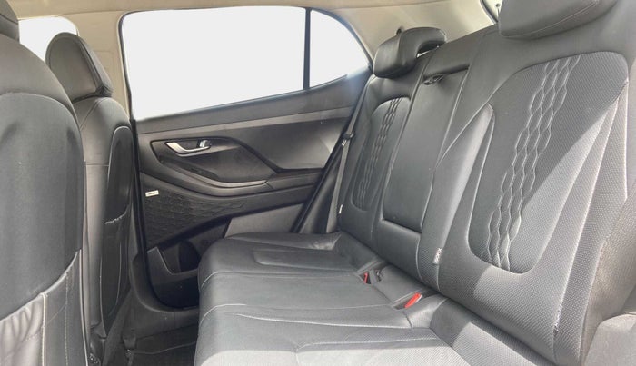 2020 Hyundai Creta SX (O) 1.4 TURBO DCT, Petrol, Automatic, 30,113 km, Right Side Rear Door Cabin
