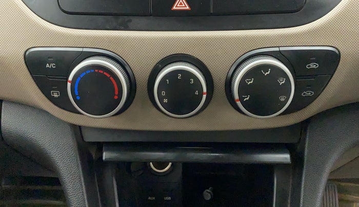 2014 Hyundai Xcent S (O) 1.2, Petrol, Manual, 45,061 km, AC Unit - Minor issue in the heater switch