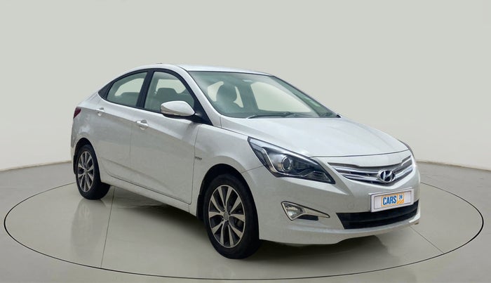 2017 Hyundai Verna 1.6 VTVT SX, Petrol, Manual, 33,354 km, Right Front Diagonal