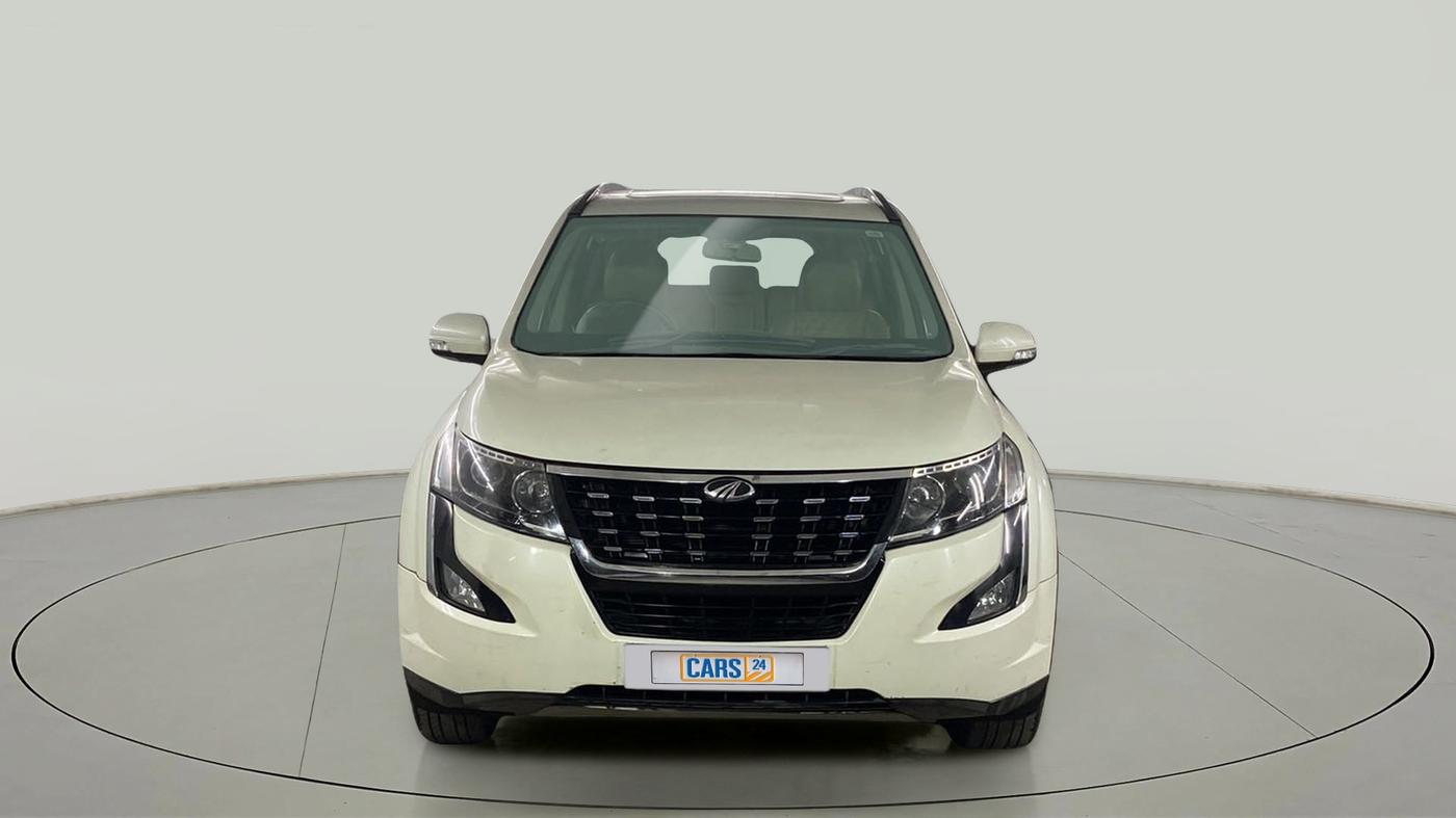2020 Mahindra XUV500 W11(O), Diesel, Manual, 30,867 km, Front