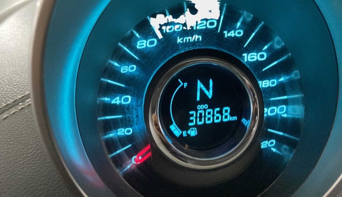 2020 Mahindra XUV500 W11(O), Diesel, Manual, 30,867 km, Odometer Image