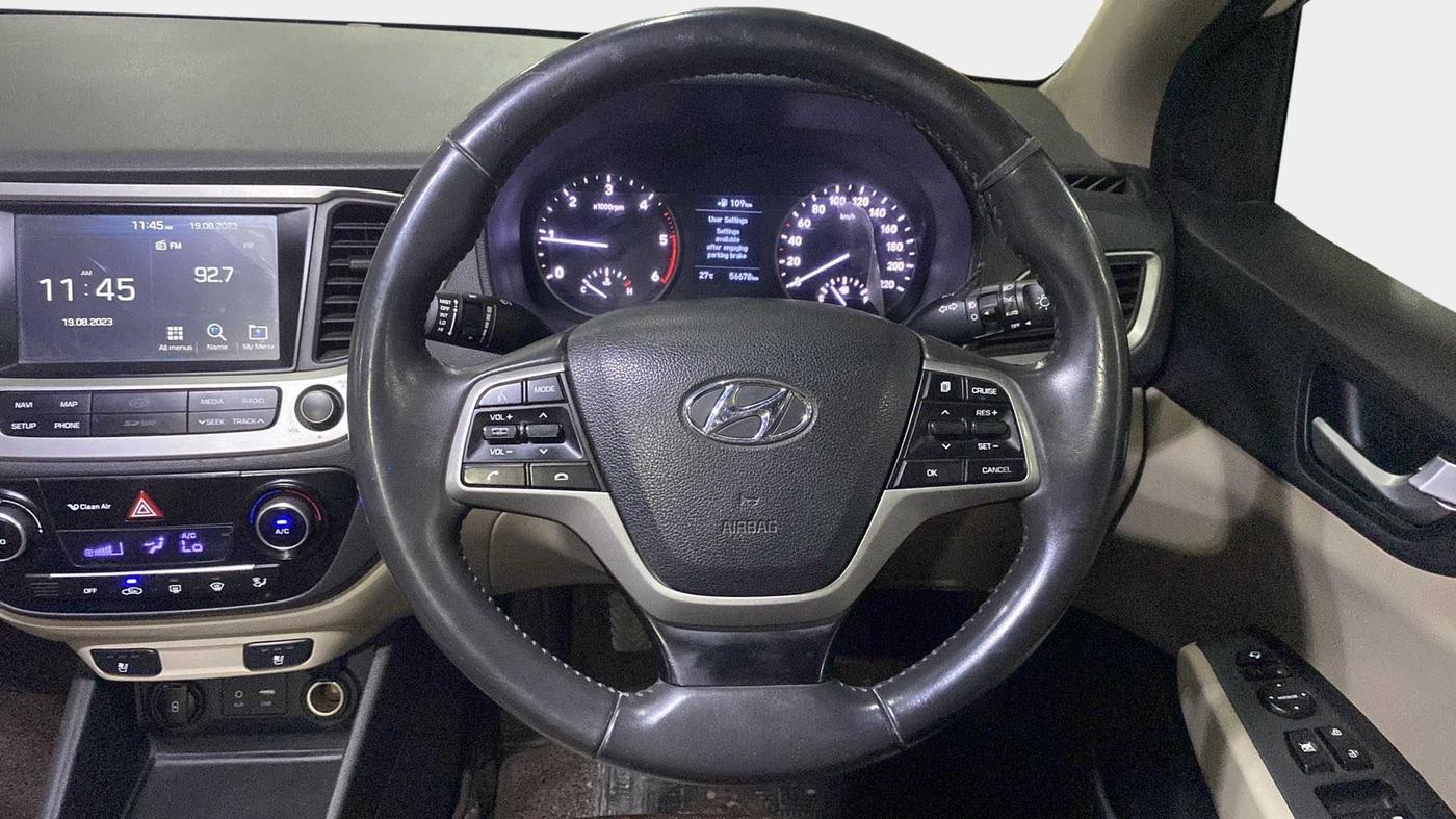 2017 Hyundai Verna 1.6 SX (O) CRDI MT, Diesel, Manual, 57,306 km, Boot Inside