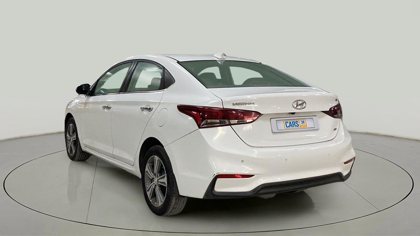 2017 Hyundai Verna 1.6 SX (O) CRDI MT, Diesel, Manual, 57,306 km, Left Back Diagonal
