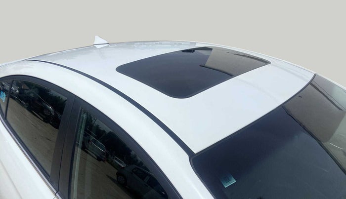 2019 Hyundai New Elantra 2.0 SX(O) AT PETROL, Petrol, Automatic, 47,334 km, Roof