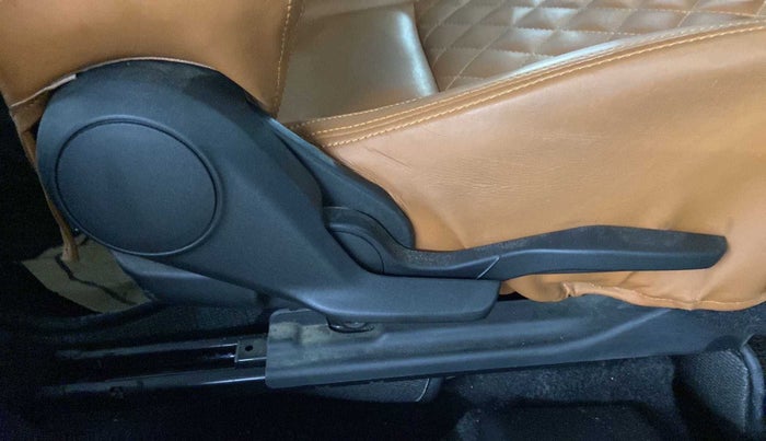 2019 Maruti Baleno ALPHA PETROL 1.2, Petrol, Manual, 25,111 km, Driver Side Adjustment Panel