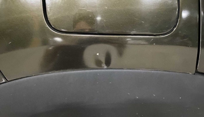 2018 Renault Kwid RXT 1.0 (O), Petrol, Manual, 63,021 km, Right quarter panel - Slightly dented