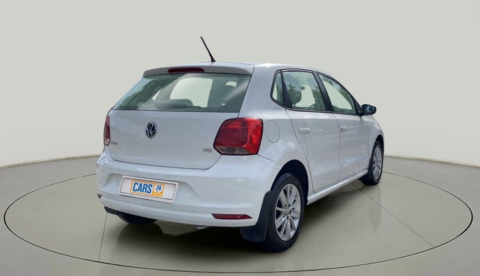 2016 Volkswagen Polo HIGHLINE1.5L, Diesel, Manual, 81,489 km, Right Back Diagonal