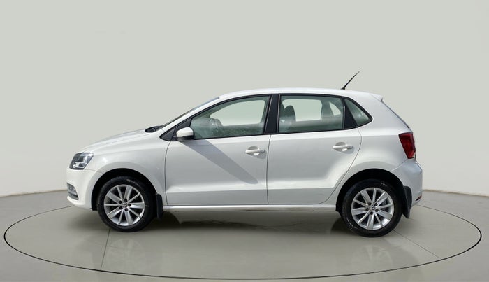 2016 Volkswagen Polo HIGHLINE1.5L, Diesel, Manual, 81,489 km, Left Side