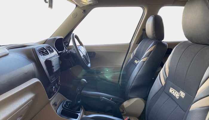 2022 Mahindra BOLERO NEO N 4, Diesel, Manual, 4,826 km, Right Side Front Door Cabin