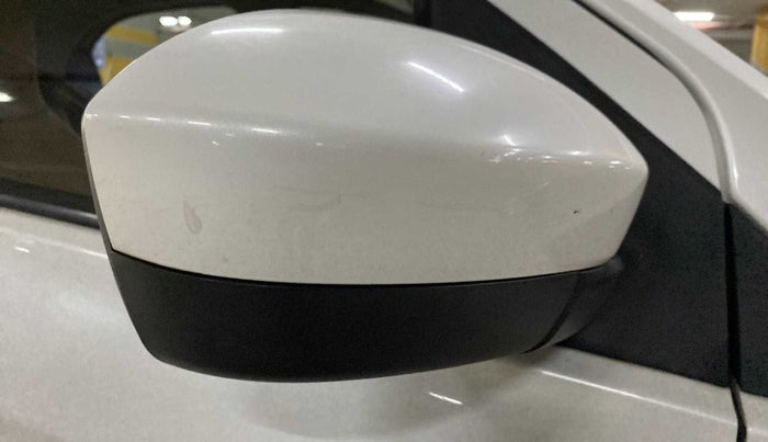 2018 Tata Tiago XT PETROL, Petrol, Manual, 1,00,006 km, Right rear-view mirror - Minor scratches
