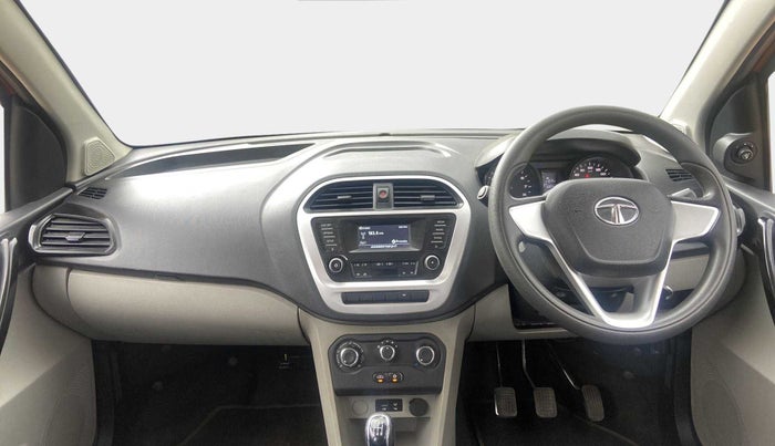 2017 Tata Tiago XT PETROL, Petrol, Manual, 68,039 km, Dashboard