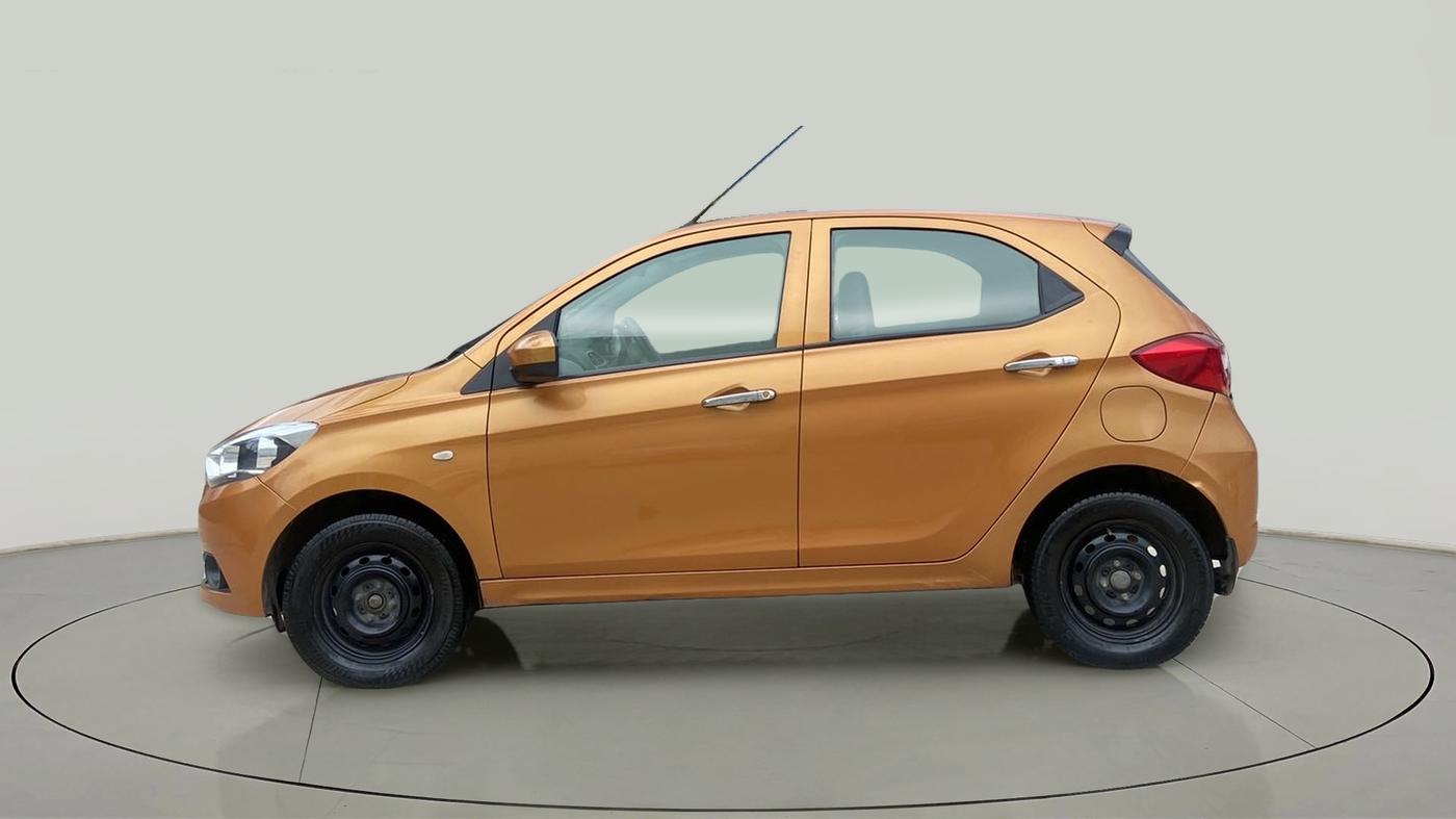 2017 Tata Tiago XT PETROL, Petrol, Manual, 68,039 km, Left Side