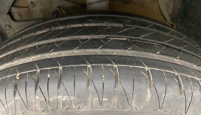 2022 Toyota URBAN CRUISER PREMIUM GRADE MT, Petrol, Manual, 32,158 km, Left Front Tyre Tread