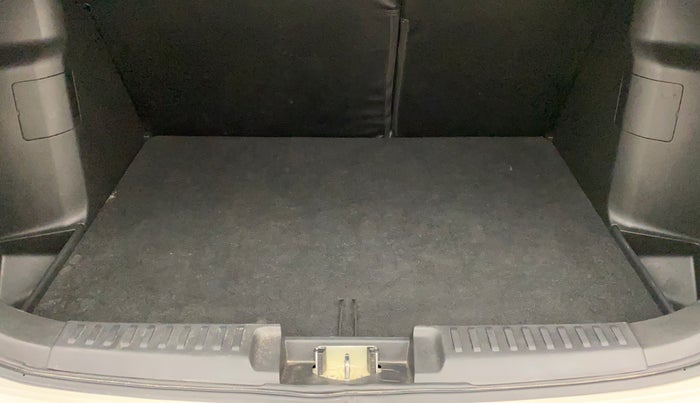 2022 Toyota URBAN CRUISER PREMIUM GRADE MT, Petrol, Manual, 32,158 km, Boot Inside