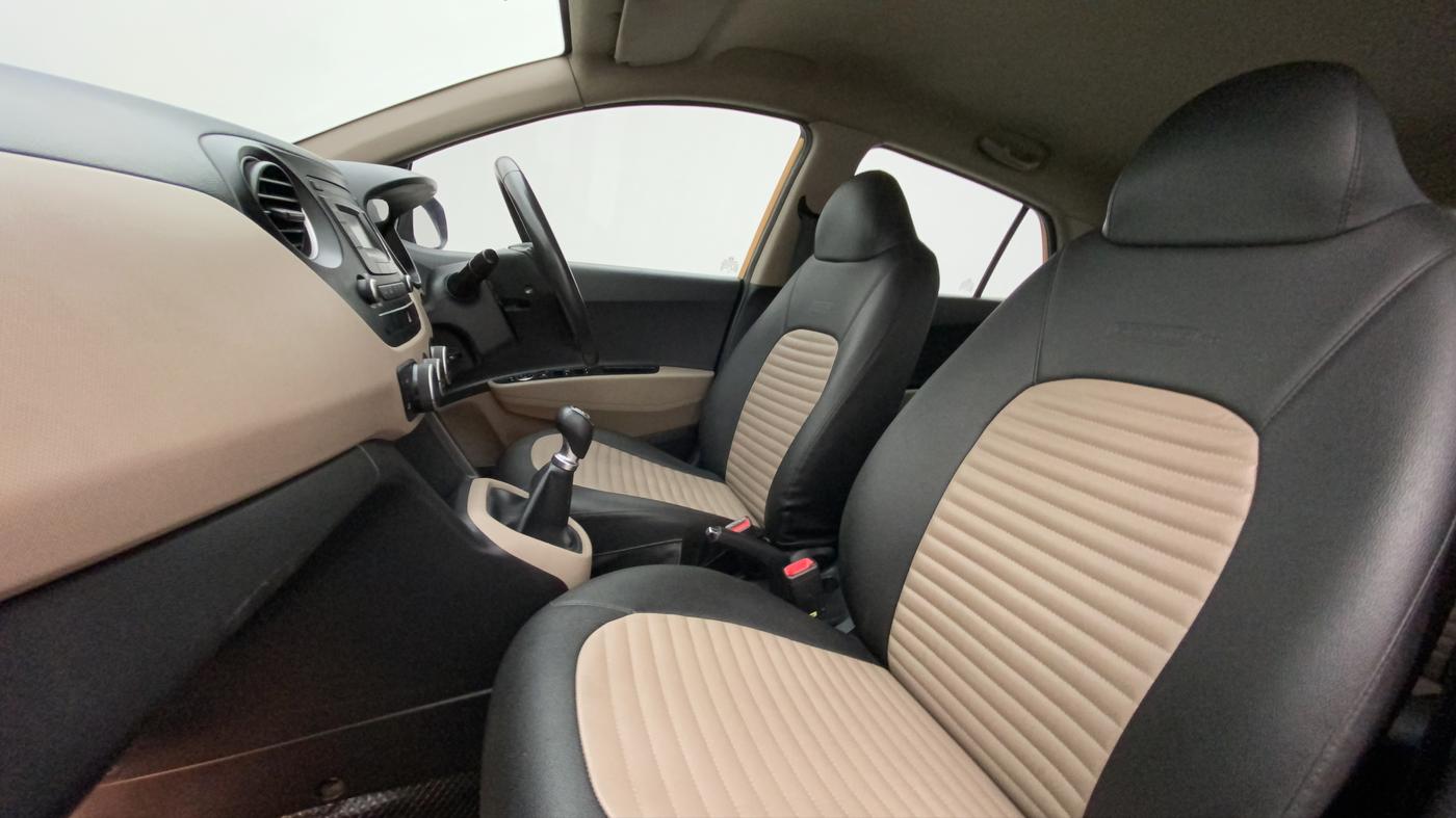 2016 Hyundai Grand i10 ASTA (O) 1.2 KAPPA VTVT, Petrol, Manual, 32,797 km, Right Side Front Door Cabin