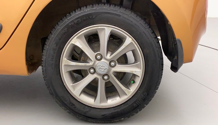 2016 Hyundai Grand i10 ASTA (O) 1.2 KAPPA VTVT, Petrol, Manual, 32,797 km, Left Rear Wheel