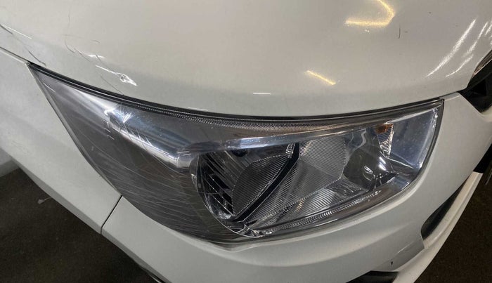 2017 Maruti Alto K10 VXI, Petrol, Manual, 43,922 km, Right headlight - Minor scratches