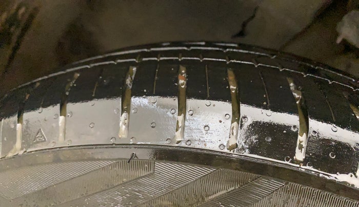 2021 Tata PUNCH CREATIVE  AMT, Petrol, Automatic, 69,002 km, Left Front Tyre Tread