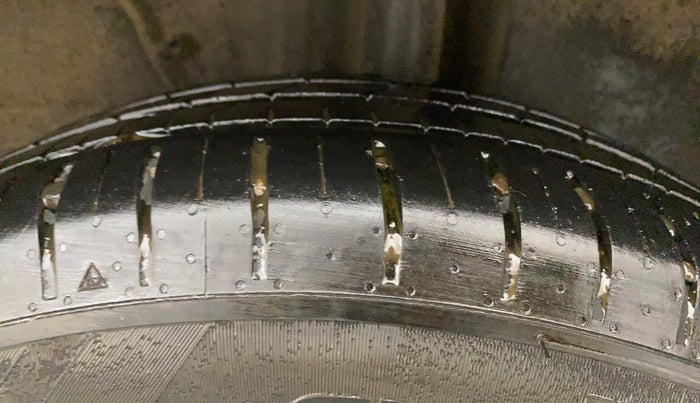 2021 Tata PUNCH CREATIVE  AMT, Petrol, Automatic, 69,002 km, Left Rear Tyre Tread