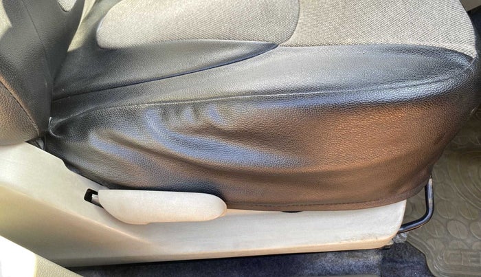 2014 Maruti Celerio VXI AMT, Petrol, Automatic, 50,714 km, Driver Side Adjustment Panel