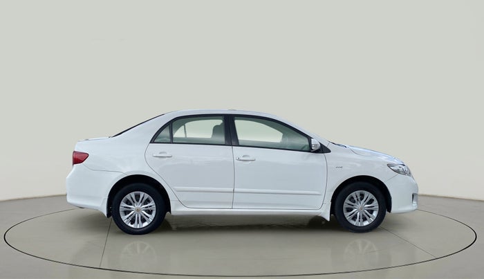 2010 Toyota Corolla Altis J PETROL, Petrol, Manual, 75,988 km, Right Side View