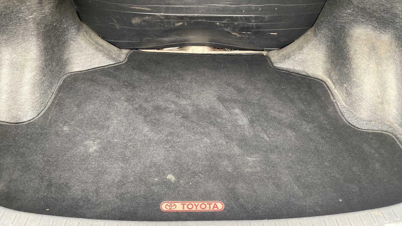 2010 Toyota Corolla Altis J PETROL, Petrol, Manual, 75,988 km, Boot Inside