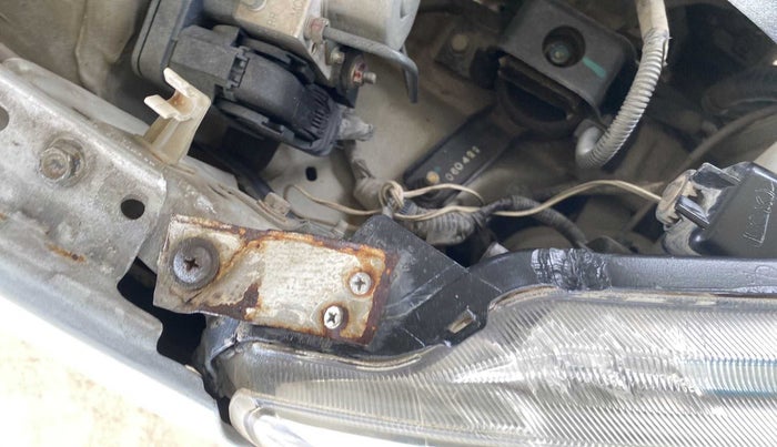 2018 Maruti Celerio X VXI (O) AMT, Petrol, Automatic, 98,565 km, Right headlight - Clamp has minor damage