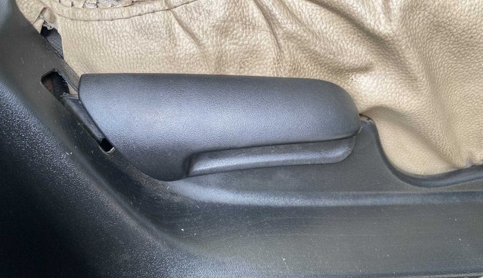 2018 Maruti Celerio X VXI (O) AMT, Petrol, Automatic, 98,565 km, Driver Side Adjustment Panel