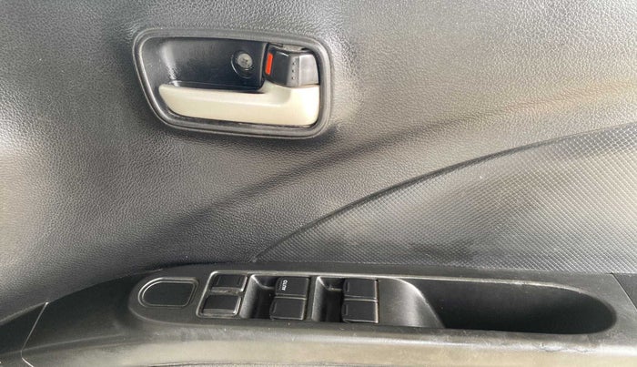 2018 Maruti Celerio X VXI (O) AMT, Petrol, Automatic, 98,565 km, Driver Side Door Panels Control