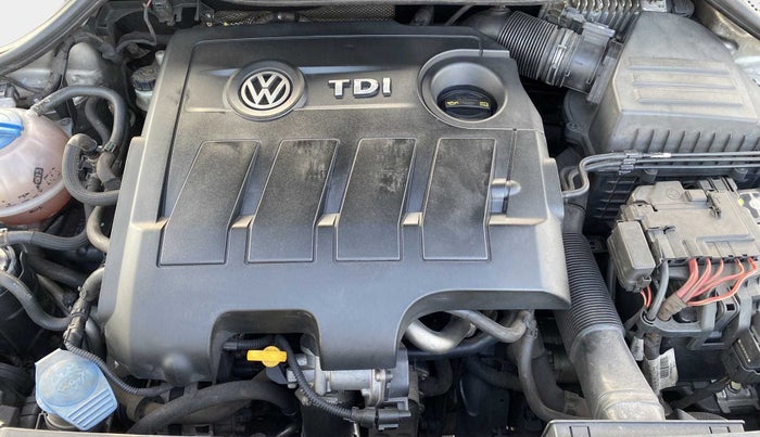 2015 Volkswagen Vento HIGHLINE 1.5 AT, Diesel, Automatic, 1,14,793 km, Open Bonet