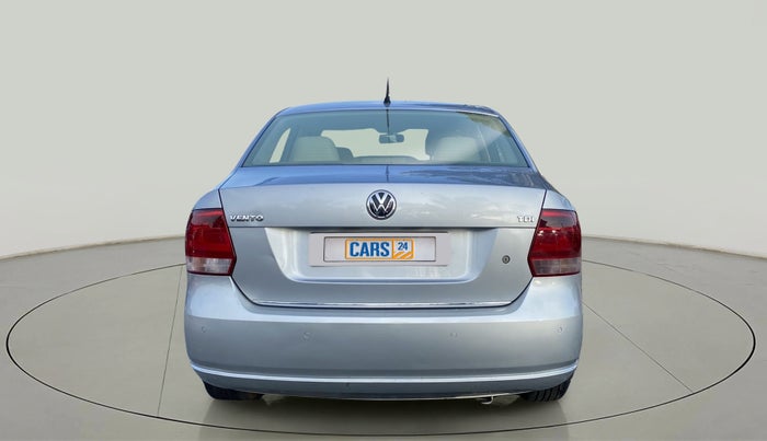 2015 Volkswagen Vento HIGHLINE 1.5 AT, Diesel, Automatic, 1,14,793 km, Back/Rear