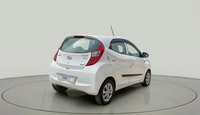 2014 Hyundai Eon 1.0 MAGNA +, Petrol, Manual, 31,507 km, Right Back Diagonal