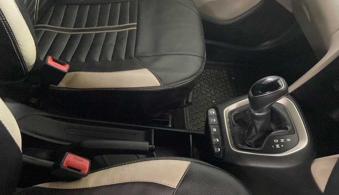 2019 Hyundai NEW SANTRO SPORTZ AMT, Petrol, Automatic, 20,231 km, Gear Lever