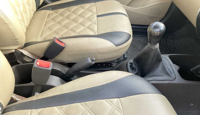 2014 Hyundai Eon ERA +, Petrol, Manual, 21,599 km, Gear Lever