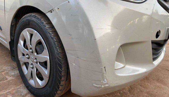 2014 Hyundai Eon ERA +, Petrol, Manual, 21,599 km, Front bumper - Minor scratches