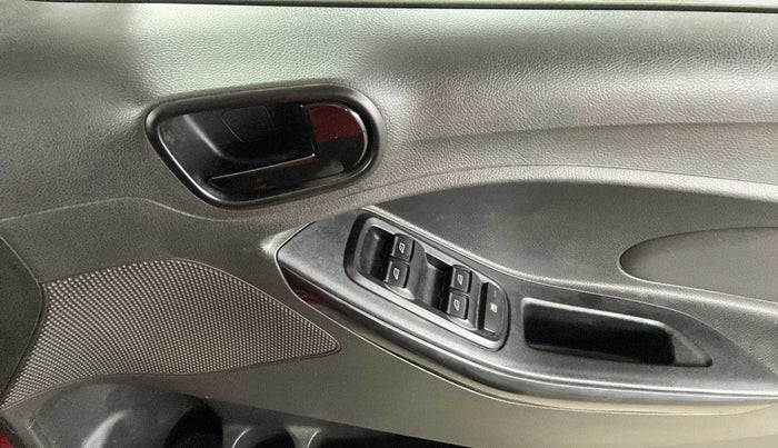 2019 Ford New Figo TITANIUM1.5 DIESEL, Diesel, Manual, 63,244 km, Driver Side Door Panels Control