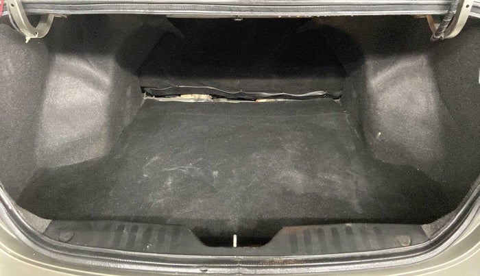 2019 Maruti Ciaz DELTA 1.5 SHVS MT PETROL, Petrol, Manual, 33,035 km, Boot Inside