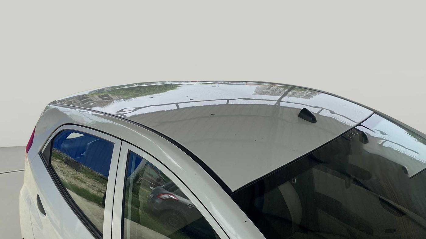 2017 Hyundai Eon ERA PLUS (O), Petrol, Manual, 15,669 km, Roof