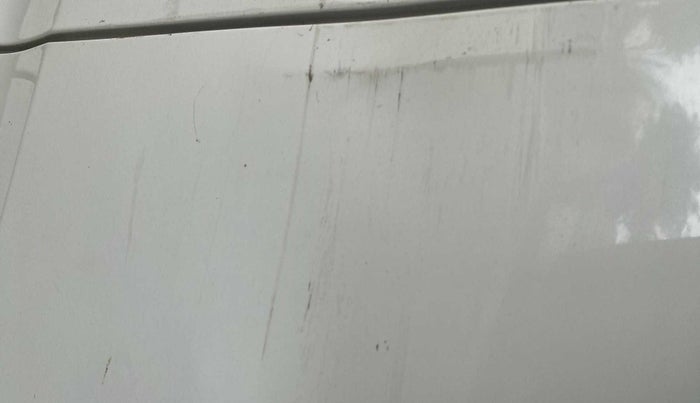 2017 Hyundai Eon ERA PLUS (O), Petrol, Manual, 15,669 km, Driver-side door - Line - Paint ok & Dent >8 inch(on criase line)