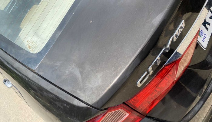 2018 Honda City 1.5L I-VTEC VX, Petrol, Manual, 51,046 km, Dicky (Boot door) - Minor scratches
