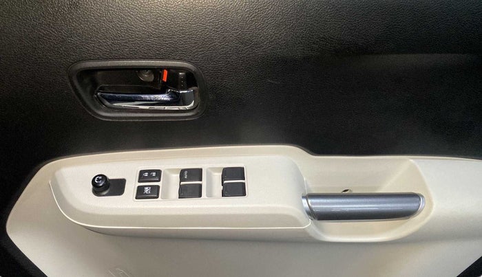 2022 Maruti IGNIS DELTA 1.2, Petrol, Manual, 4,534 km, Driver Side Door Panels Control